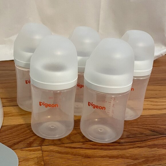 Pigeon Baby Bottle and Munchkin Drying Rack 6+-Piece Lot - Picture 2 of 6